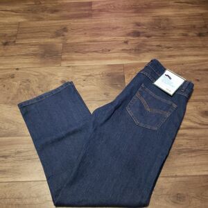 Southern Expression NWT  Relaxed Dark Blue Jeans Women's Sz 12 Petite